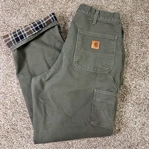 Men’s Carhartt green, flannel lined cargo pants, size 36x34